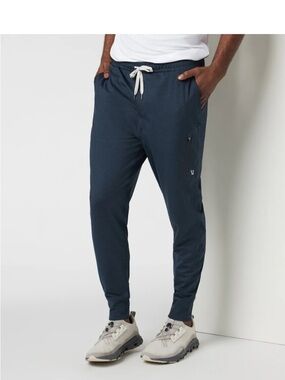 NWOT Vuori Sunday Performance Jogger/Navy with White Drawstring Size XL